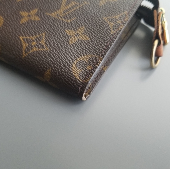 LOUIS VUITTON CLASSIC SIGNATURE Pouch Monogram print - Picture 14 of 16